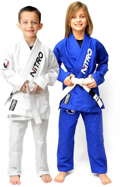 Nitro Fight Wear - Kids Evolution 브라질리언 주짓수 도복 | 경량 | IBJJF 승인 아동용 BJJ 도복 벨트 미포함 화이트. 102302