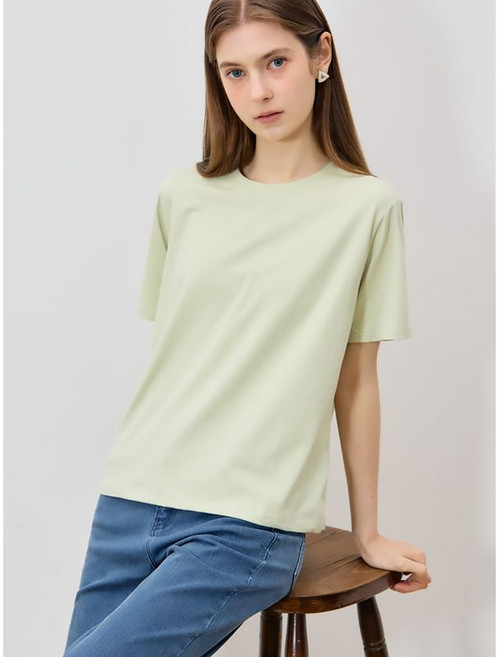 리스트 탄탄한 스판면소재 라운드넥 반팔 티셔츠 택가격 78000원