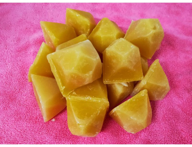 純蜂蠟 小塊薄片 蜂農自產 75元/100g DIY手工藝材料 木材保養, 1個