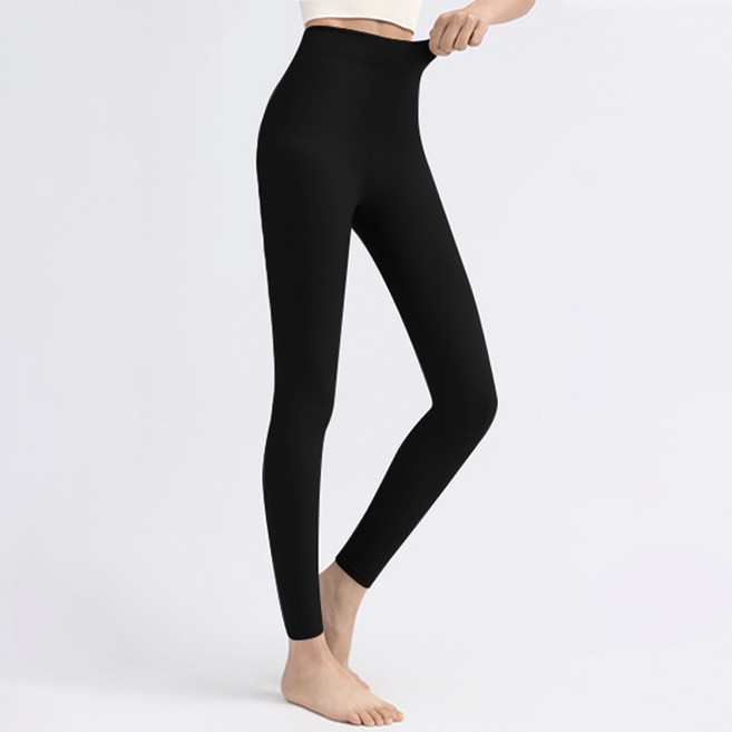 아띠Ahtty 프리미엄 심리스 무봉제 고탄력 9부 기모 타이즈