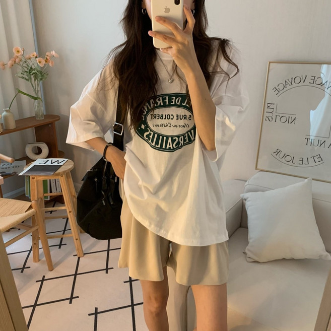 여성 시원한 예쁜 영문티 여자 편한 상의 반팔 박스티 호텔프린트 빅사이즈 여름 루즈핏 캐주얼 국산 옷 큰면 무늬 흰색 오버핏 귀여운 라운드 심플 데일리 티셔츠 초특가 체형커버반소매