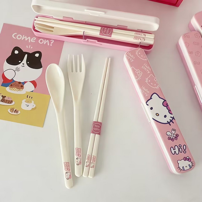 [선물하기좋은] 밀크카 산리오 Hello Kitty 반전매력 포크 숟가락 젓가락 세트 케이스, 1세트, 슈트