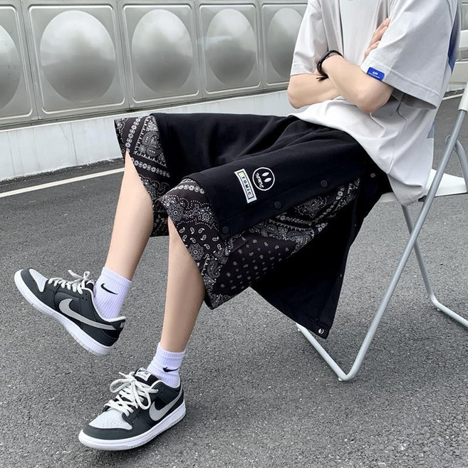 彩色腰果花排扣短褲 男款 夏季 大碼 寬鬆 休閒五分褲