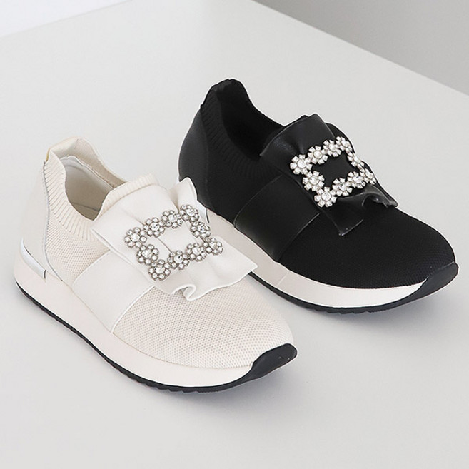 트리샤 소가죽 비즈장식 밴딩 슬립온 스니커즈 운동화 TMA446