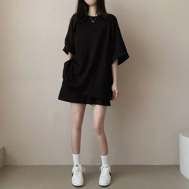 FANSYLI 여성 트레이닝 캐주얼 세트 여름 면 미디 반팔 티셔츠 + 와이드 반바지 심플 데일리 커플 상하복 W2505M22