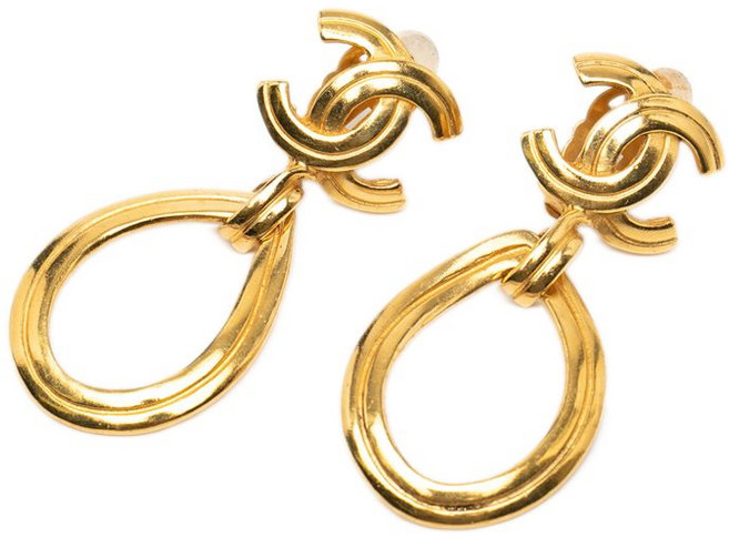 샤넬 중고 1996 CC 골드 도금 티어드롭 댕글 후프 클립온 코스튬 이어링