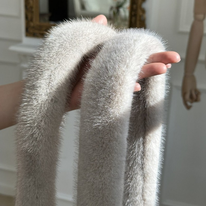 싱크로율 100% 밍크목도리 쁘띠 에코퍼 털 페이크 인조 학생 커플 목돌이 밍크 모티브 머플러