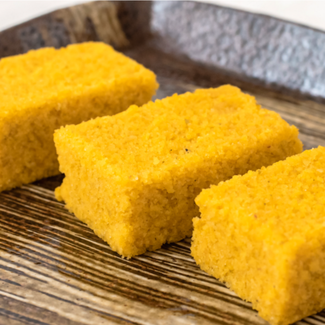 [민속식품명가] 호박설기 백설기 / 개별포장 / 식사대용 / 담백한 맛/ 간식/건강떡/ 식단관리/ 국내산 단호박, 70g, 20개