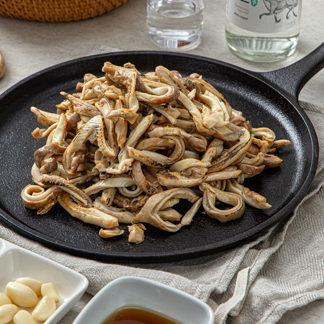 국산 국내산 삶은 돼지 돼지내장 오소리 오소리감투 특수부위 부속물 300g, 2개