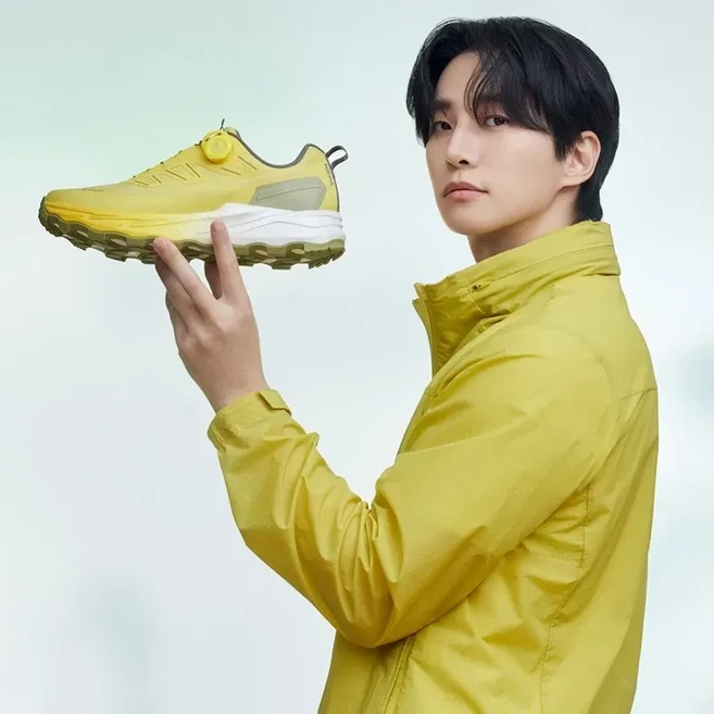 [백화점 정품] 네파 남여공용 휘슬라이저 PRO 고어텍스 트레킹화 7LC7620