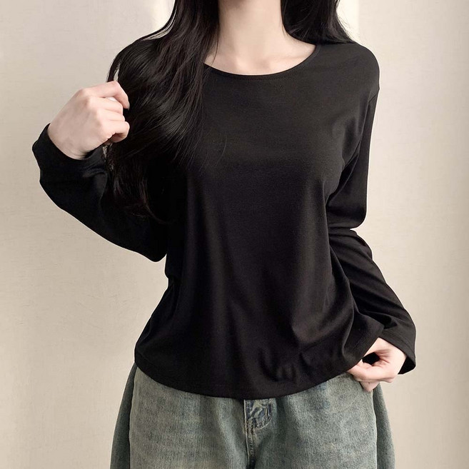 ~66루즈핏 찰랑찰랑 편안한핏 소프트터치감 루즈핏 박시 입술넥 긴팔티셔츠
