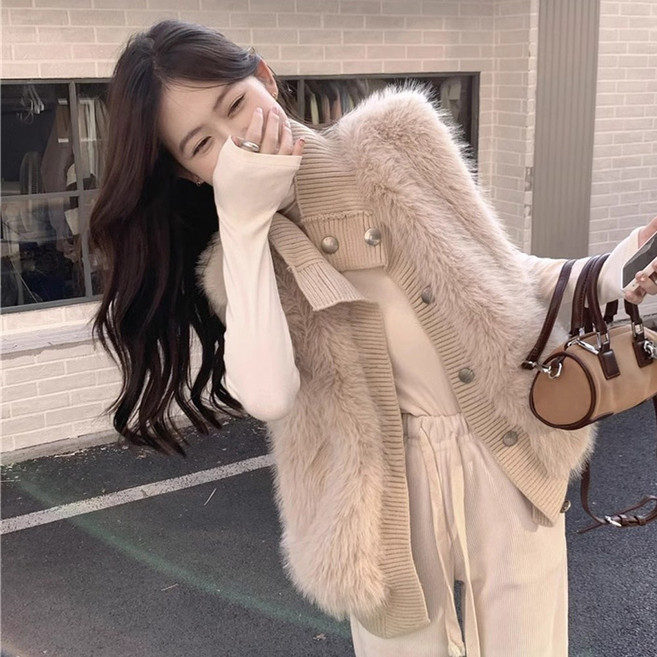 雪莉小姐 溫柔風毛絨絨高領針織背心