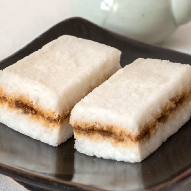 [민속식품명가] 꿀설기 꿀떡 설기떡 / 개별포장 / 식사대용 / 달콤한 떡/ 간식 /선물용/ 백일떡, 20개, 70g