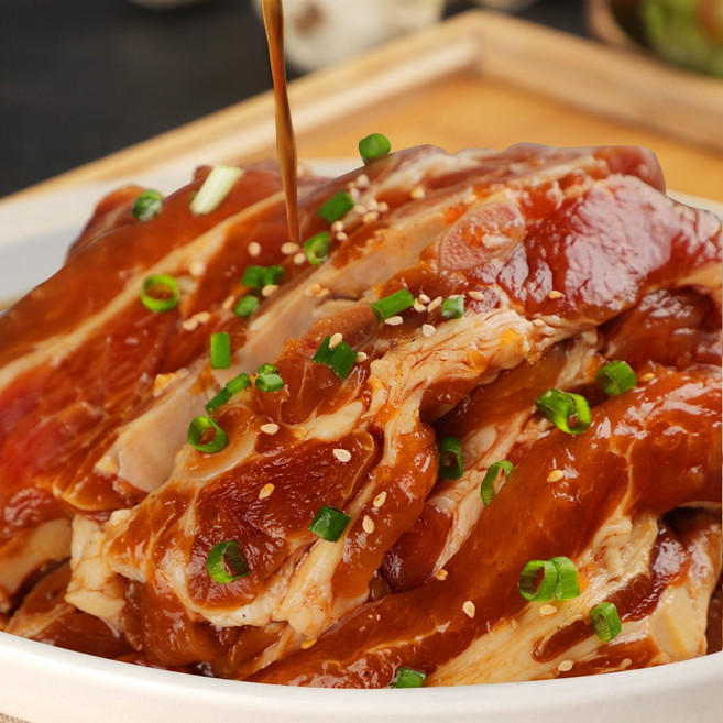 국내산 한돈 500g 1.2kg 매운맛 구이용 바베큐 캠핑 밀키트 선물세트, 1개