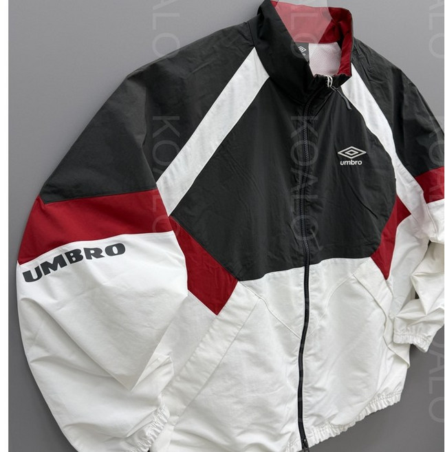 엄브로 팝러쉬 컬러블럭 스탠넥 바람막이 자켓 26SS 셋업 (차콜)