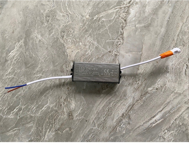 平板燈變壓器 特規1500mA, 1個, 扁形接頭