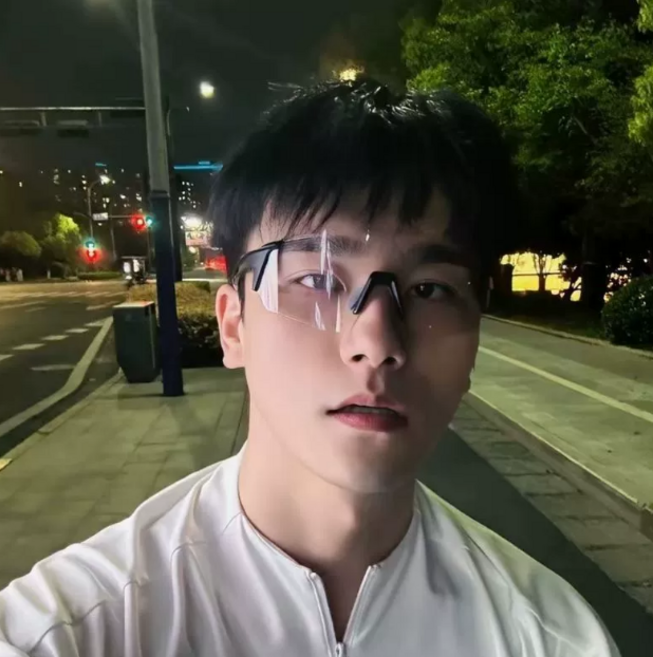 다알리아 자전거 고글 캠핑관종 등산 낚시 선글라스 미러 변색 골프 스포츠 안경테, 1개, 블랙테 변색