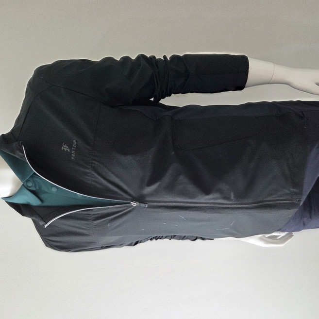 팬텀 골프 양말증정 봄 남자 가벼운 우븐 저지 믹스 자유로운 활동성 업 스트레치 스윙 점퍼 / 211E1JP203 일산뉴코아 팬텀