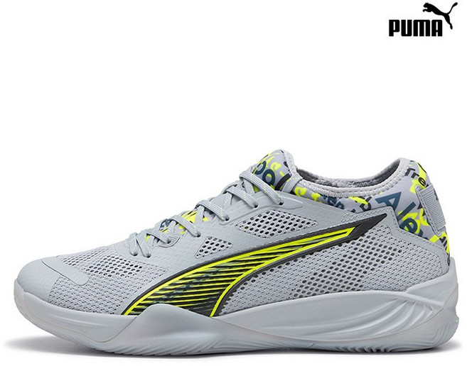 푸마 PUMA 일리미네이트 스쿼드4 BERLIN 배드민턴화 477566