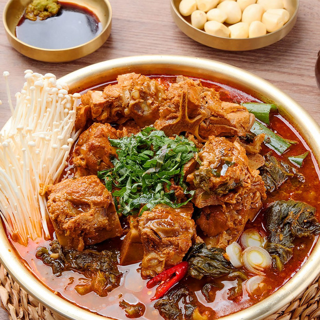 20년 내공의 양푼이 우거지 감자탕 5kg, 1개