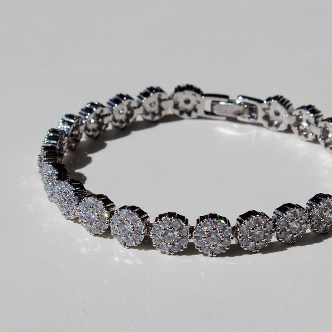 라퐁텐 화이트라벨 아망 플라워 지르코니아 큐빅 팔찌