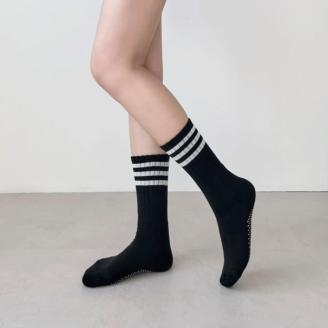 1+1 두꺼운 삼선 쿠션 파일 장목 크루 스포츠 양말 9color