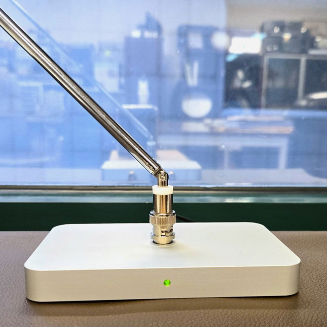 DX-FM7 실내용 FM 방향조정 액티브 로드 라디오 7단 안테나 FM 대역필터 증폭기 분배기내장 2개 방송출력 잡음감소함체 이노다이징 코팅처리