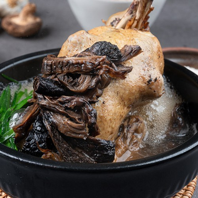 ( 수제 삼계탕 ) 김여사 백숙 보양식 캠핑용 밀키트 몸보신 능이 삼계탕 1400g * 1마리, 1.4kg, 1개