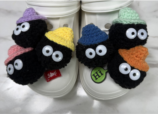 [윈썸] 폼폼이 먼지몽 까망이 뽀글이 먼지 파츠 러블리 겨울 파츠 신발꾸미기 신꾸 (8P)