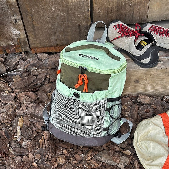 등상가방 초경량 아웃도어 소형 등산배낭 트레킹 대학생 여행 백팩, 그린
