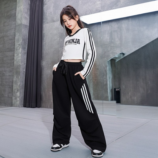 모모토리 주니어 초등 여아 댄스복 세트 크롭 맨투맨 와이드 팬츠 스트릿 꾸안꾸룩