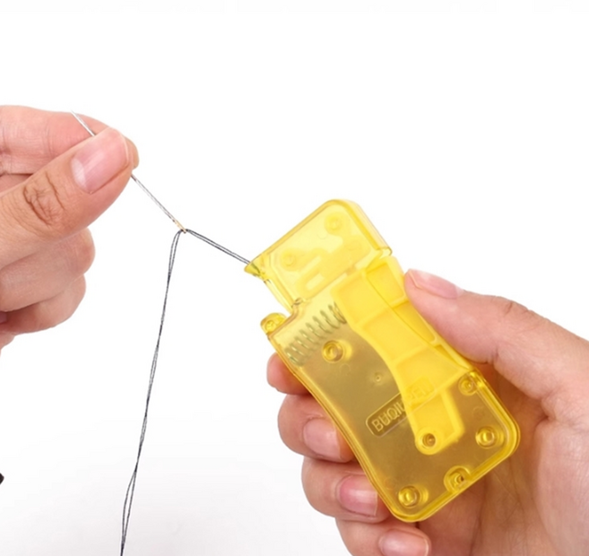 다정홈 실도움 바늘 실 끼우개 실꿰기 자동 끼우는 기구 바느질 구멍 끼기, 1개, 옐로우