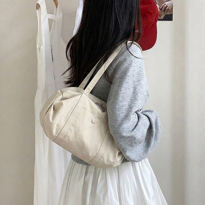 여성 나일론 셔링 숄더백 포켓 지퍼 가벼운 보스턴백 데일리 가방 방수 스포티 여행 보조백 운동 짐백 미니멀 무지