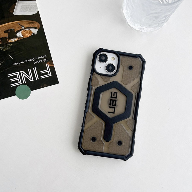 UAG 磁吸防摔手機殼