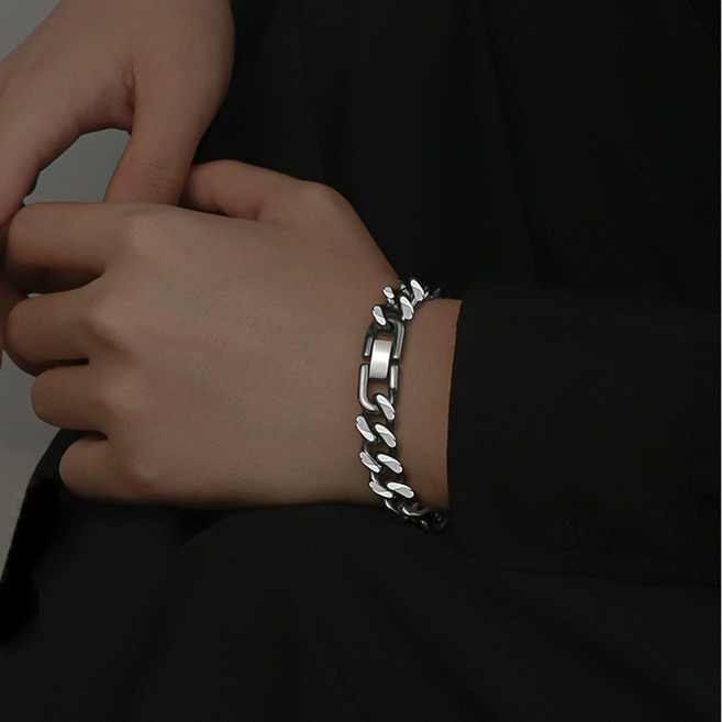 THE HIN 남자 심플 은팔찌 써지컬 체인
