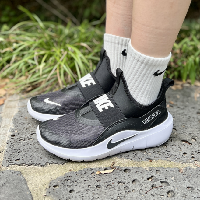 나이키 키즈 운동화 신발 발편한 런닝화 아동 슬립온 워킹화 가벼운 경량 러닝화