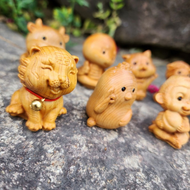 12지신 십이지 행운 부적 12간지 측백나무 띠별 장식품, 닭