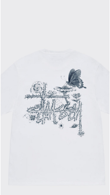 남들과는 다른 스타일 감성으로 증명하자! 스투시 IN BLOOM TEE! 스트릿 감성 폭발! 지금 가장 핫한 스투시 그래픽 티셔츠! 요즘 인스타에서 자주 보이는 바로 그 티셔츠