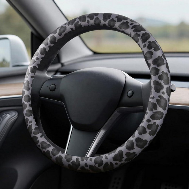 SthExtra Custom Steering Wheel Cover Fit for Tesla Model Y/3 Non-Toxic Odorless Silicone Leather, Black Leopard