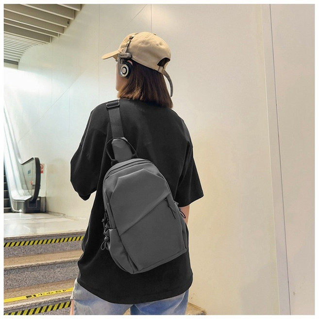 남여공용 캐주얼 심플 방수 그로스 슬링백