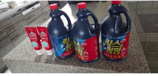 홈스타 락스와 펑펑 2L 3개 + 특별증정(바르는 곰팡이싹 120ml 2개), 락스와 펑펑 2L 3개+ 바곰싹 2개 증정