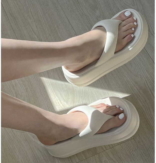 [자체제작/당일발송] 꼼꼼구두 하티 플랫폼 쪼리 키높이 라운드 편한 통굽 슬리퍼(7cm)