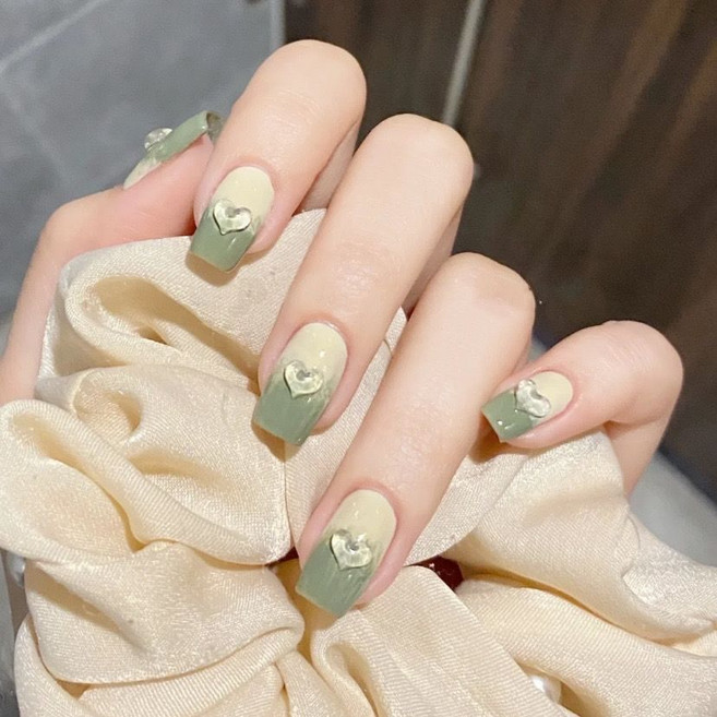 手工光療美甲成品 水晶小桃心穿戴甲 可拆卸假指甲貼片, 1個, 水晶小桃心-中方形-亮面-綠色M