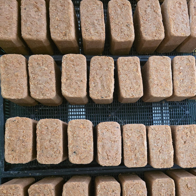 금메달농수산 국내산 전통방식 순창메주, 4개, 1kg