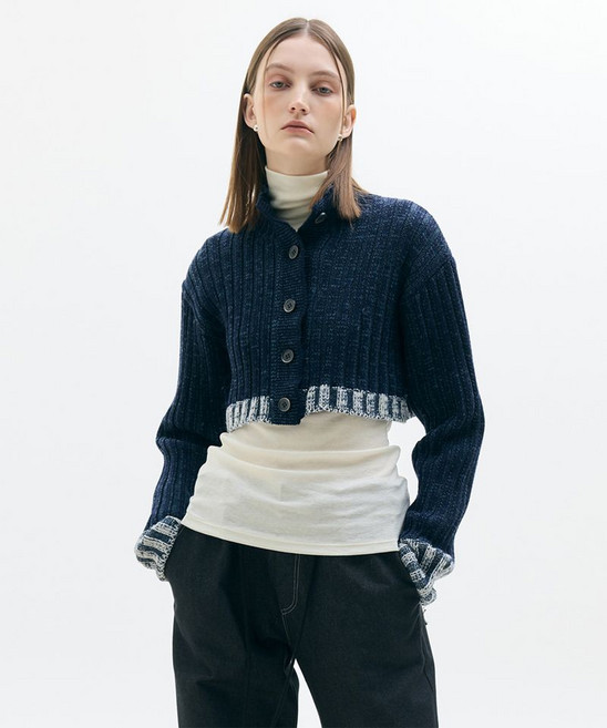 [라티젠] LX TURTLENECK BOLERO CARDIGAN(NAVY)