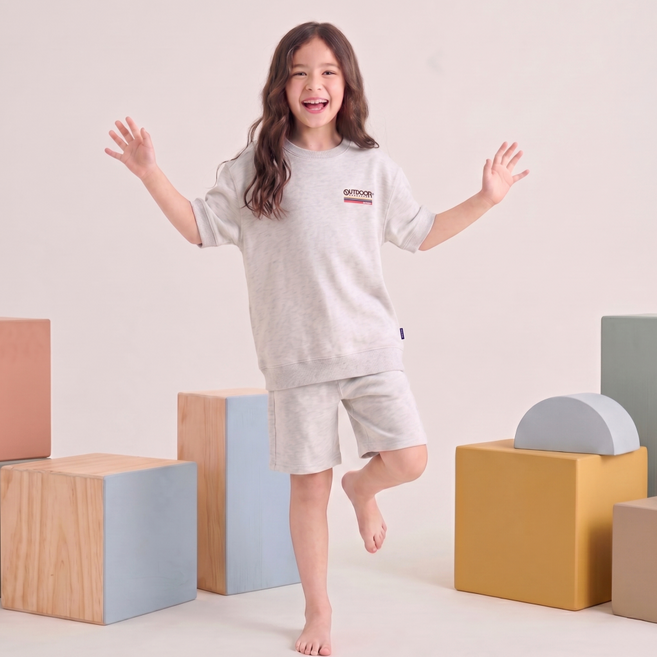 아웃도어프로덕츠 반팔 트레이닝 세트 상하의 키즈 유아동 남녀공용 상하복 초등학생 옷 셋업