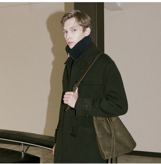 파렌하이트 레더스트랩 프린지 스웨이드 버킷백_(FHAGH0402)