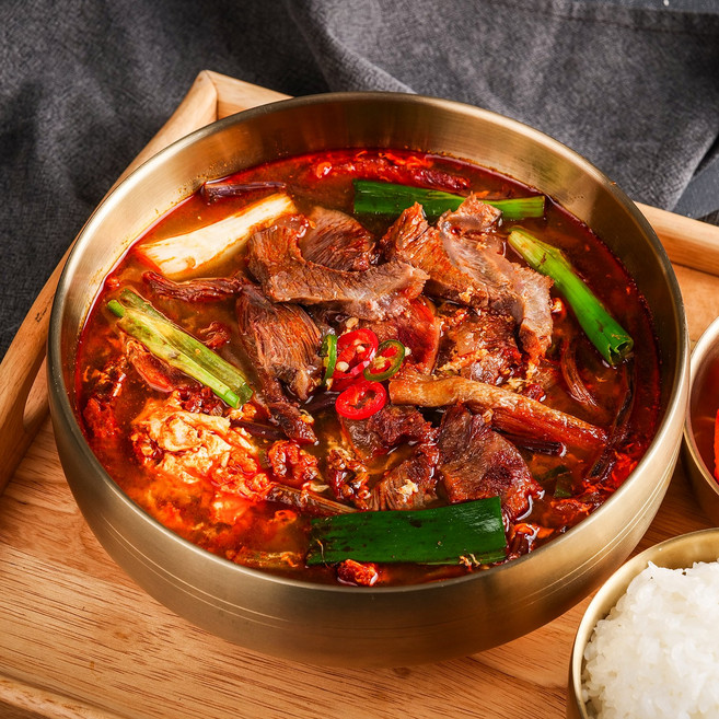 국내산 대파 100% 더 진한 소고기 육개장 630g(3만원이상 구매시 배송료 없음), 1개, 630g