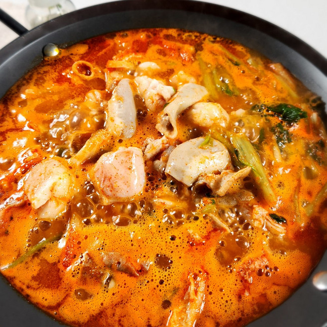 안주온도 더 담은 소 대창곱창전골 곱창전골 밀키트, 1.2kg, 1개