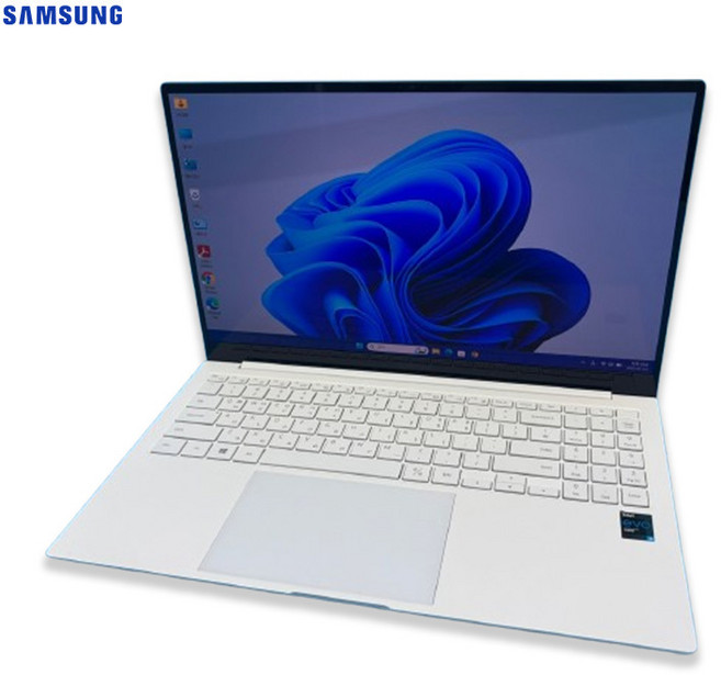 삼성 갤럭시북 프로 i5 11TH CPU RAM 16GB 15.6인치 노트북